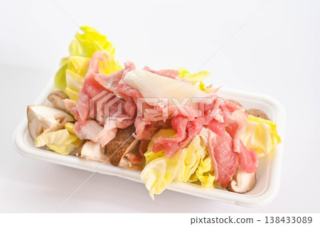 鹽曲炒豬肉的配料 鹽曲炒豬肉的配料 138433089