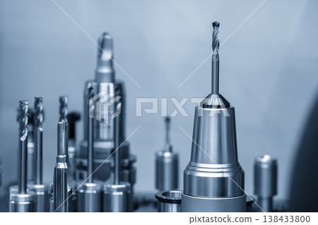 Precision drill tool setup with professional tool holder for a high-speed CNC milling machine. 138433800