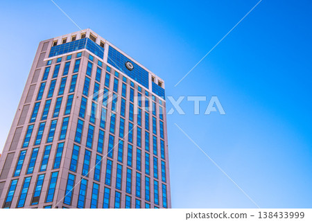 日本橫濱城市景觀,4月2日。橫濱車站前的橫濱灣喜來登酒店及塔樓的景色。 日本橫濱城市景觀,4月2日。橫濱車站前的橫濱灣喜來登酒店及塔樓的景色。 138433999