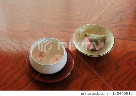 Sakuramoko和Sakura Sakuramoko和Sakura 138440913