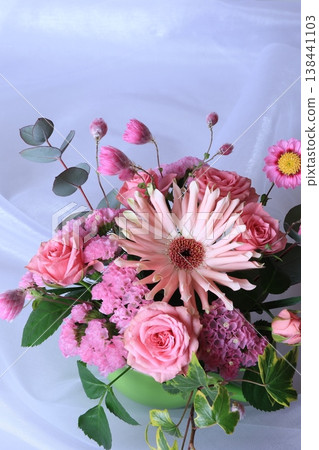 Pink flower arrangement Pink flower arrangement 138441103