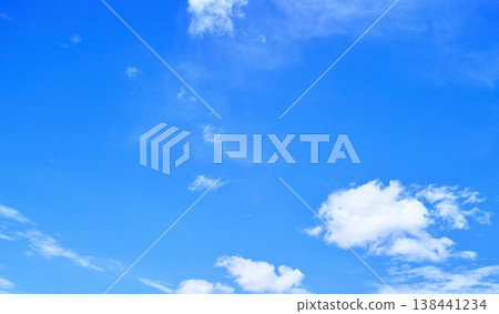 藍色的天空和雲圖像 藍色的天空和雲圖像 138441234