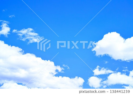 藍色的天空和雲圖像 藍色的天空和雲圖像 138441239