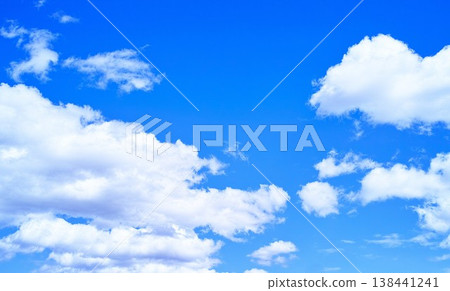 藍色的天空和雲圖像 138441241