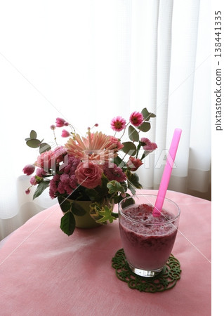 Pink flower arrangement Pink flower arrangement 138441335