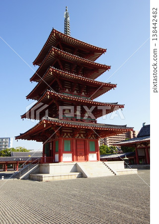 Osaka Shitennoji 138442482