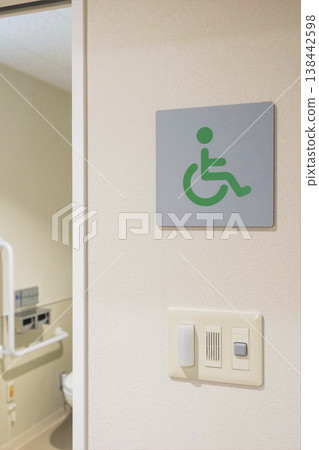 多功能廁所 多功能廁所 138442598