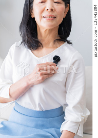 Instagrammer, Influencer, Microphone, Video Production, Wireless Microphone, Video Streaming 138442894