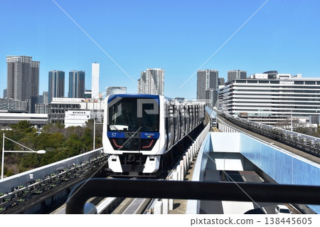 百合海鷗號新交通線，運行於東京豐洲市場附近。 138445605