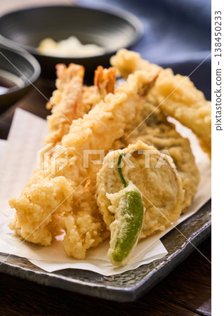 Assorted tempura: Shrimp, white fish, eggplant, shishito pepper, sweet potato 138450233