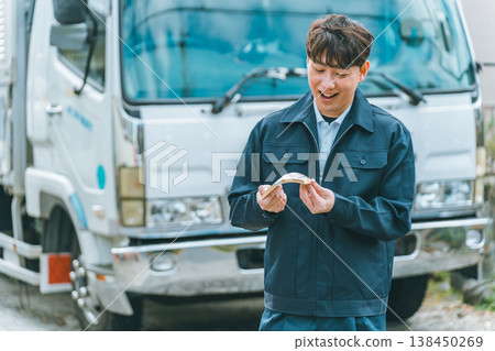 truck driver 138450269