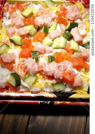 Chirashi sushi with plenty of toppings 138452050