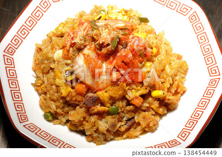 一份辣味泡菜炒飯。 一份辣味泡菜炒飯。 138454449