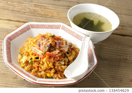 Spicy kimchi fried rice and Chinese soup set Spicy kimchi fried rice and Chinese soup set 138454629