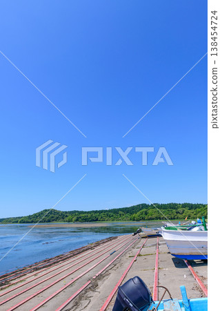 Chirippu Fishing Port, a small fishing port in eastern Hokkaido Chirippu Fishing Port, a small fishing port in eastern Hokkaido 138454724