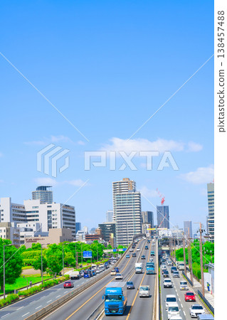 【大阪府】六月 - 街景與阪神高速公路 138457488