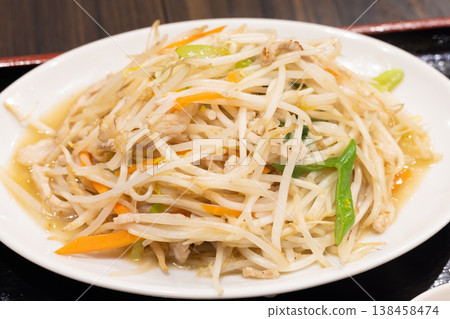 美味的炒豆芽 138458474