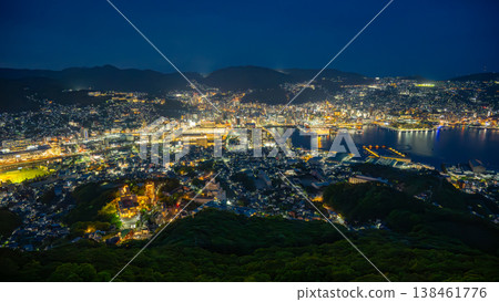 長崎的夜景 138461776