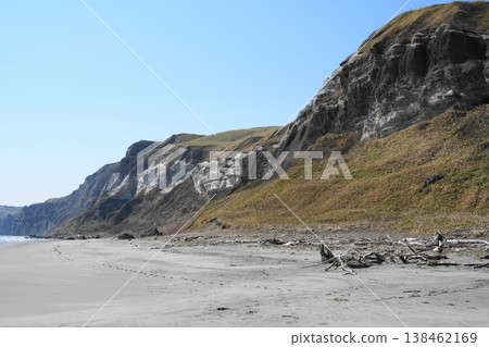 Singing sands of Itanki Beach Singing sands of Itanki Beach 138462169