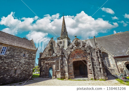 Parish close church of La Martyre, finistere, brittany, france Parish close church of La Martyre, finistere, brittany, france 138463206