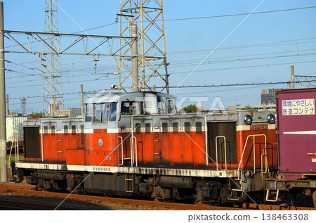 Nagoya Rinkai Railway ND552 type diesel locomotive 138463308
