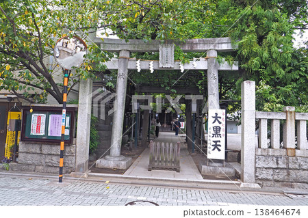 Torii gate of Senju Hon Hikawa Shrine (Adachi Ward, Tokyo) 138464674