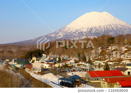 Early April, Hokkaido, Shiribeshi, Niseko, clear skies, spring seems to have arrived, Ezo Fuji, Mt. Yotei, Niseko, Kimobetsu, Kutchan, Kyogoku, Early April, Hokkaido, Shiribeshi, Niseko, clear skies, spring seems to have arrived, Ezo Fuji, Mt. Yotei, Niseko, Kimobetsu, Kutchan, Kyogoku, 138468608