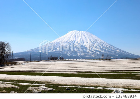 四月初，北海道，尻部，新雪谷，晴空萬裡，春天似乎已經到來，蝦夷富士，羊蹄山，新雪谷，喜茂別，俱知安，京極， 138468934