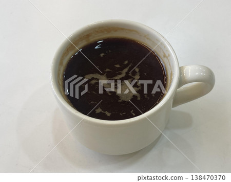 coffee isolated on white table coffee isolated on white table 138470370
