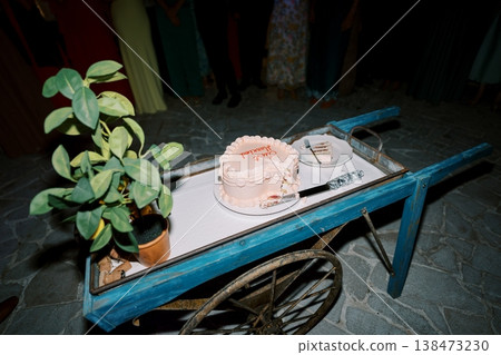 Evoke Cozy Evening Market Scenes With Handcrafted Sweets And Ambiance Evoke Cozy Evening Market Scenes With Handcrafted Sweets And Ambiance 138473230