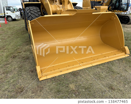 Bucket section of a wheel loader 138477465