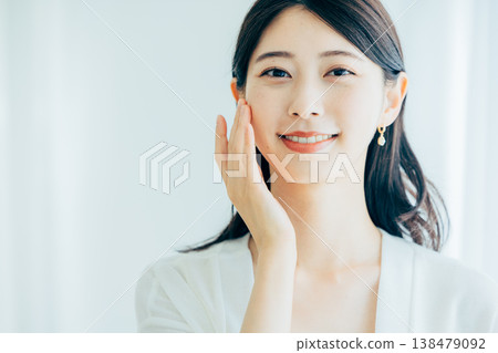 Beauty image young woman 138479092