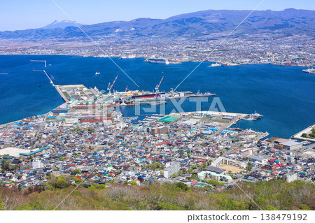 從函館山眺望函館港及市區 138479192