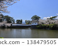 日本的春天：小田原城的天守閣和櫻花樹 138479505