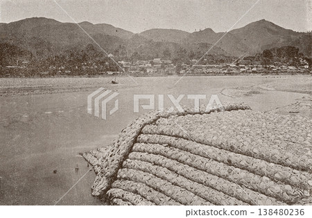 1894年的老照片：靜岡縣富士河上的格賓網 138480236
