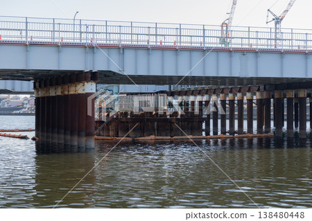 河道內橋墩基礎施工及臨時鷹架搭建（場景 1） 138480448