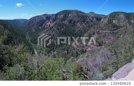 Oak Creek Vista: A challenging hairpin mountain pass from Sedona to Flagstaff. Oak Creek Vista: A challenging hairpin mountain pass from Sedona to Flagstaff. 138480628