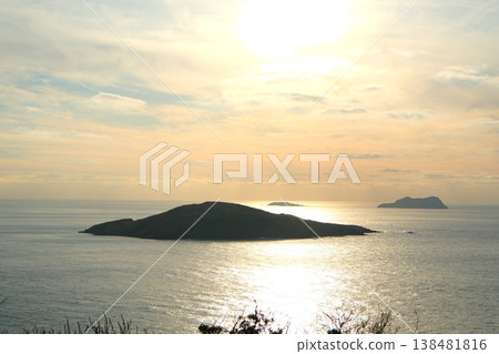 長崎縣五島列島小千花島斑島公園日落 長崎縣五島列島小千花島斑島公園日落 138481816