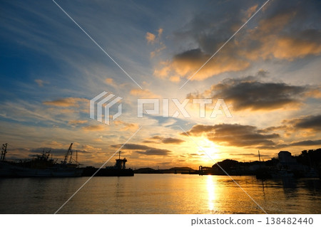 Sunset at Fuefuki Port on Ojika Island, Goto Islands, Nagasaki Prefecture Sunset at Fuefuki Port on Ojika Island, Goto Islands, Nagasaki Prefecture 138482440