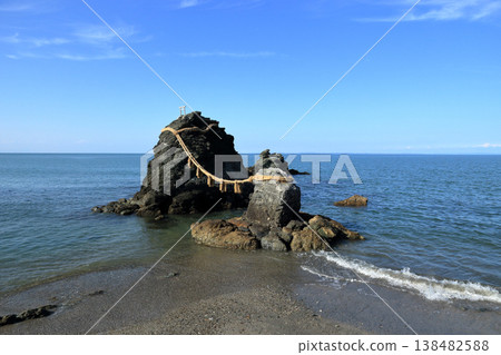Meotoiwa Rock Futami Okitama Shrine 138482588