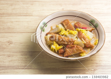 薑味天婦羅和紅燒大白菜 薑味天婦羅和紅燒大白菜 138483982
