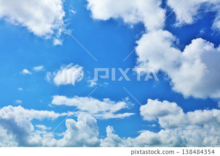  藍天和雲彩 138484354