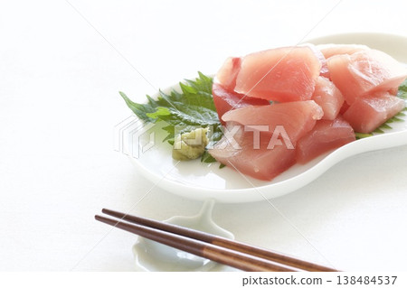 Tuna sashimi Tuna sashimi 138484537