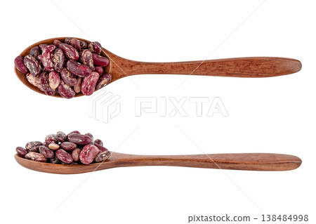 beans in a wooden spoon isolated on white background beans in a wooden spoon isolated on white background 138484998