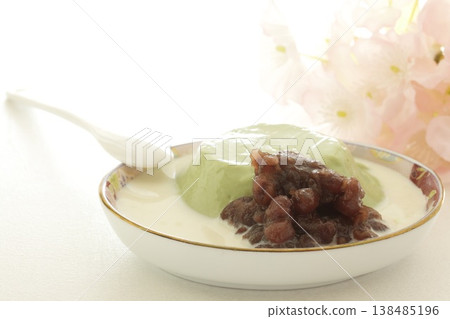 抹茶奶凍佐紅豆沙 抹茶奶凍佐紅豆沙 138485196
