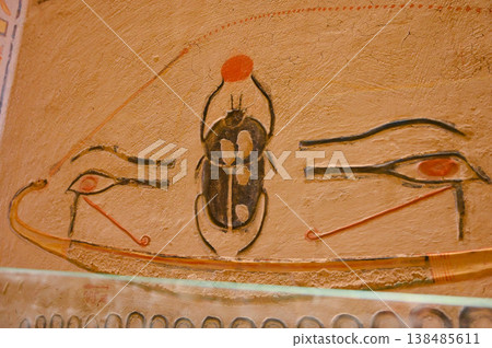 帝王谷，拉美西斯九世陵墓，壁畫：蜣蜋（聖甲蟲） 138485611