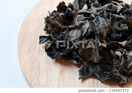 Dried wood ear mushrooms for cooking Dried wood ear mushrooms for cooking 138487372