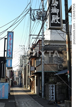 Streetscape of the central urban area of Furumachi (Chuo Ward, Niigata City, Niigata Prefecture) 138487956