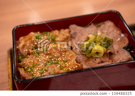 Gyutan or beef tongue, with beef yakiniku on rice 138488325