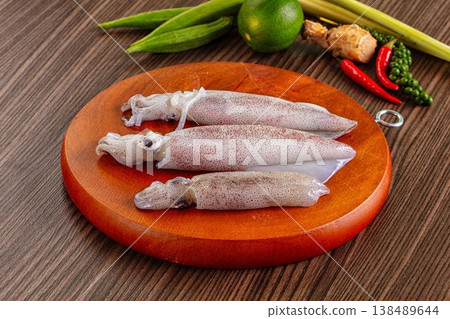 Raw wild calamari for cooking Raw wild calamari for cooking 138489644